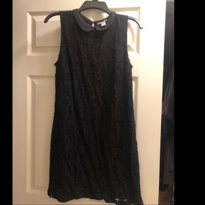 H&M sleeveless black dress with collar